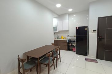 D'Summit Residences @ Kempas Utama