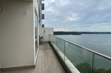 Puteri Cove Residences