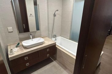 Puteri Cove Residences