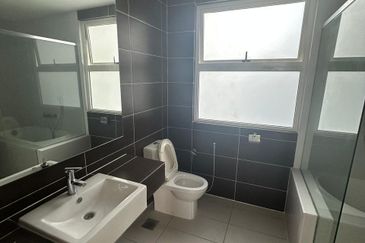 Encorp Marina Puteri Harbour