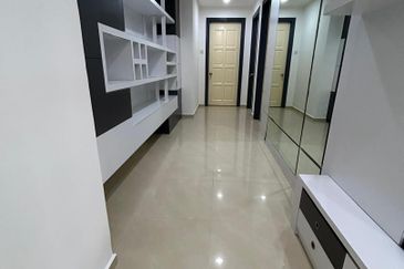 The Straits View, Bandar Baru Permas Jaya