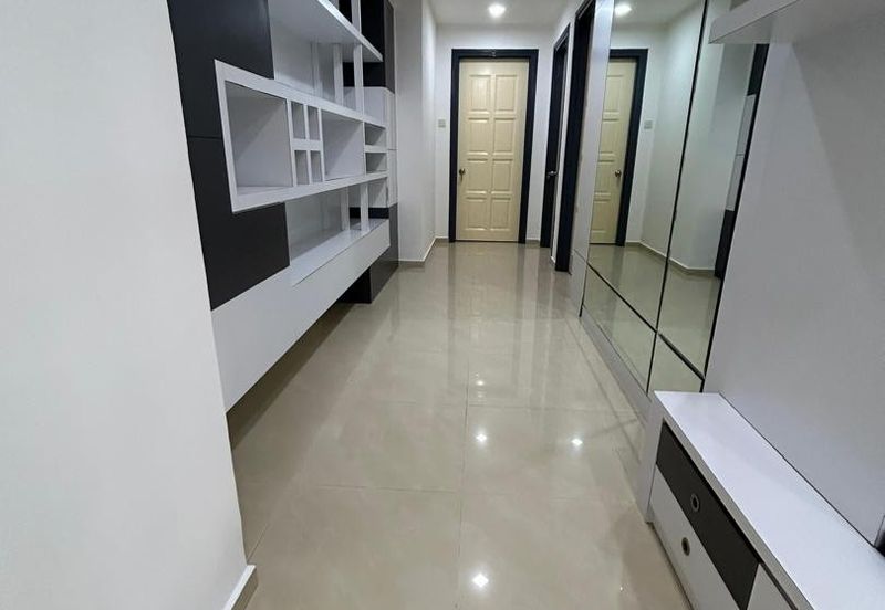 The Straits View, Bandar Baru Permas Jaya