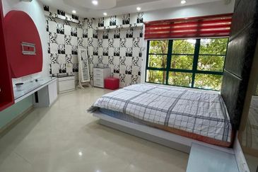 The Straits View, Bandar Baru Permas Jaya