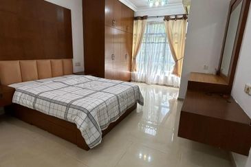 The Straits View, Bandar Baru Permas Jaya