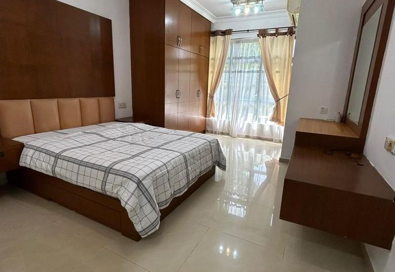 The Straits View, Bandar Baru Permas Jaya