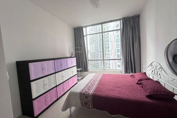 Dedaun Hijau (Greenfield Regency)