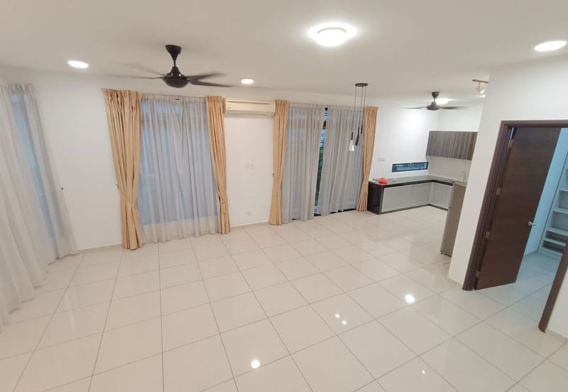 The WaterEdge Residences