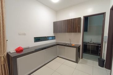 The WaterEdge Residences