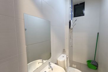 The WaterEdge Residences