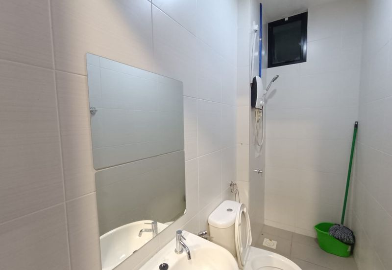 The WaterEdge Residences