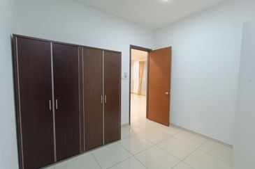 The WaterEdge Residences