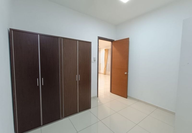 The WaterEdge Residences