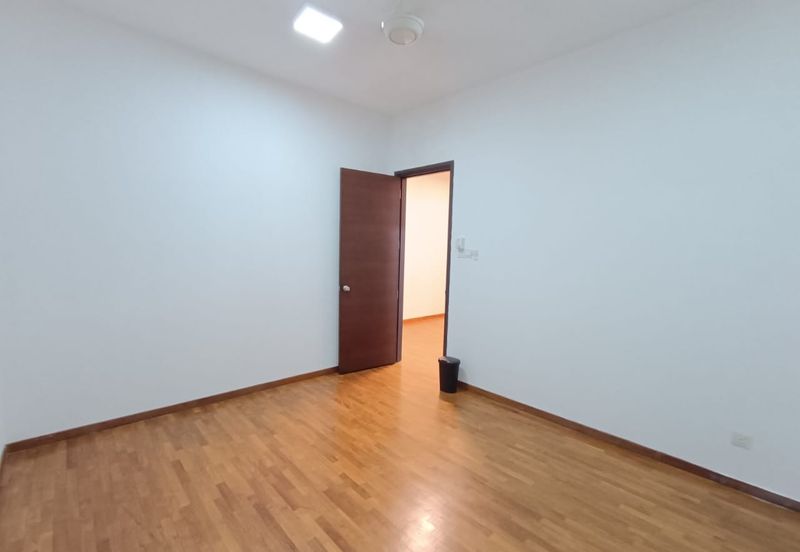 The WaterEdge Residences