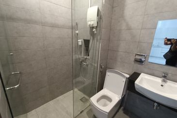 Paragon Suites @ CIQ