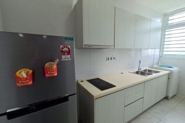 Paragon Suites @ CIQ