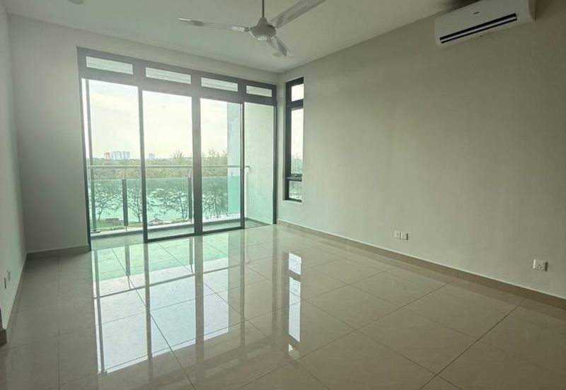 Botanika @ Tebrau Bay