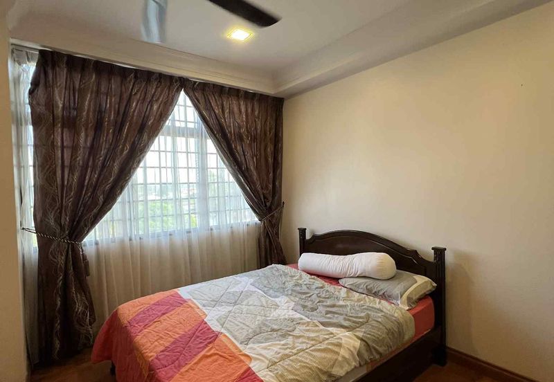 Aloha Tower Condominium