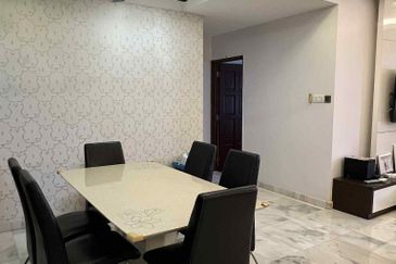 Aloha Tower Condominium