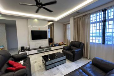 Aloha Tower Condominium