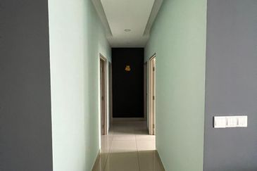 Meridin Bayvue Apartment