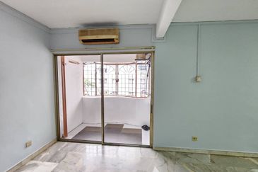 Indah Apartment