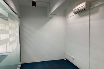 Impian Meridian Commerz