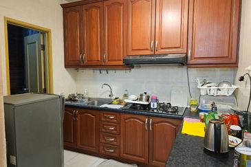 E-Tiara Serviced Apartment