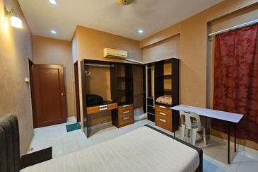 E-Tiara Serviced Apartment