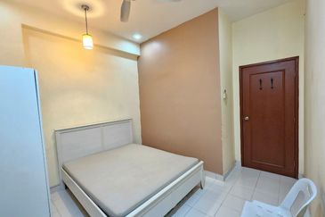 E-Tiara Serviced Apartment