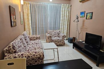 E-Tiara Serviced Apartment