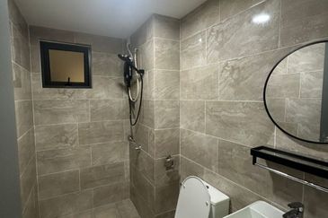 Residensi M Arisa Pelangi