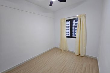 Residensi M Arisa Pelangi