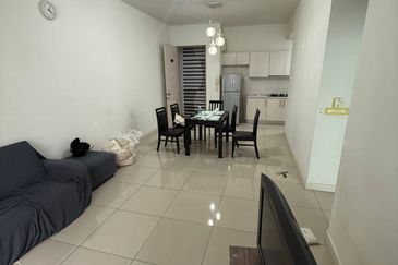 Dedaun Hijau (Greenfield Regency)