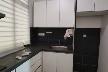 SKS Habitat Apartment, Larkin