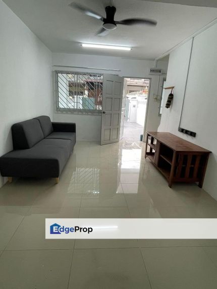 Taman Damai Jaya house for Rent , Johor, Skudai