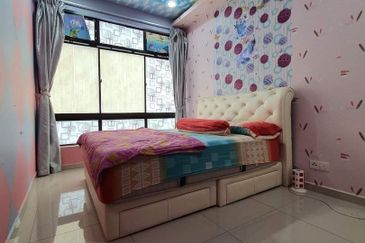 Seri Austin Luxury Apartment