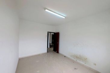 Villa Krystal, Bandar Selesa Jaya