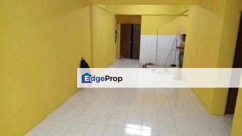 Spacious and Cheapest, Perdana Villa Apartment, Klang, Selangor, Klang