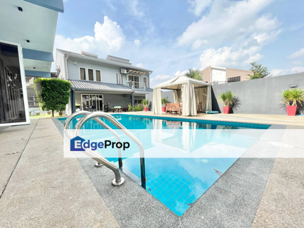 Huge Land 2 Storey Bungalow, Jalan Sumazau, Shah Alam, Selangor, Shah Alam