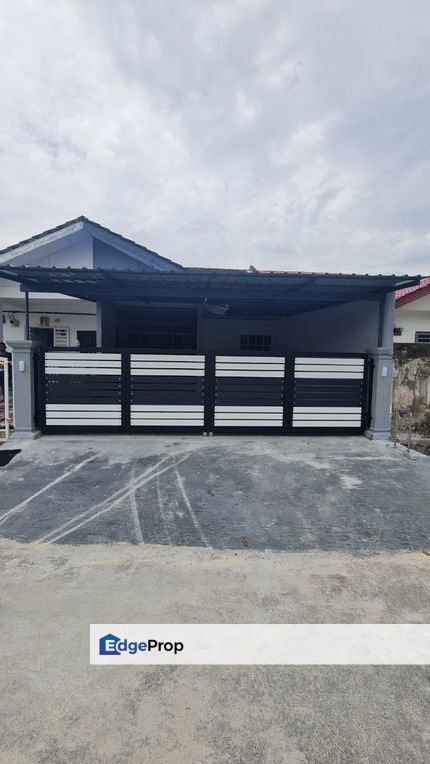 Renovated 1 Storey Terrace, Bandar Springhill, Lukut, Negeri Sembilan, Port Dickson