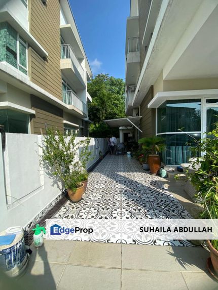 Renovated 3-Storey Semi-D at Kenanga Residence, Rawang, Selangor, Rawang