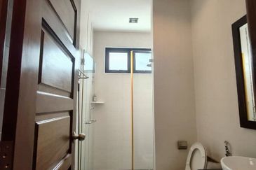 Racing Circle View Double Storey Bungalow For Sale 