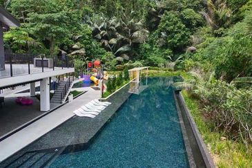 THE COVE HILLSIDE RESIDENCE