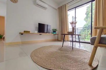 THE COVE HILLSIDE RESIDENCE