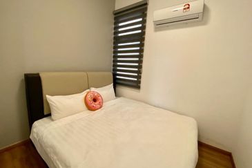 THE COVE HILLSIDE RESIDENCE