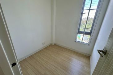 KONDOMINIUM D'TUJUH (SEVEN @ THOMPSON)