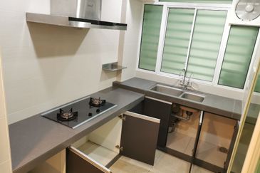 KONDOMINIUM DAMAIPURI