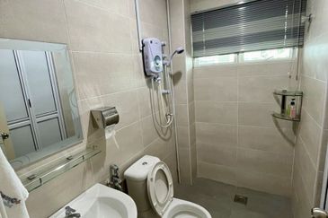 Springfields Residences (Taman Pinji Tropika)