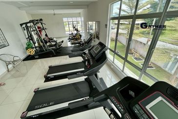 Springfields Residences (Taman Pinji Tropika)