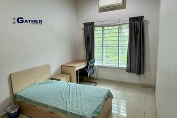 Springfields Residences (Taman Pinji Tropika)